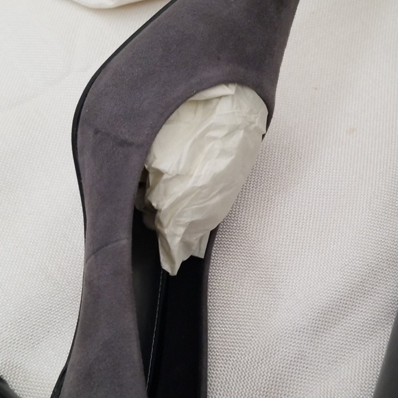 Shoes - Picture 4 of 4